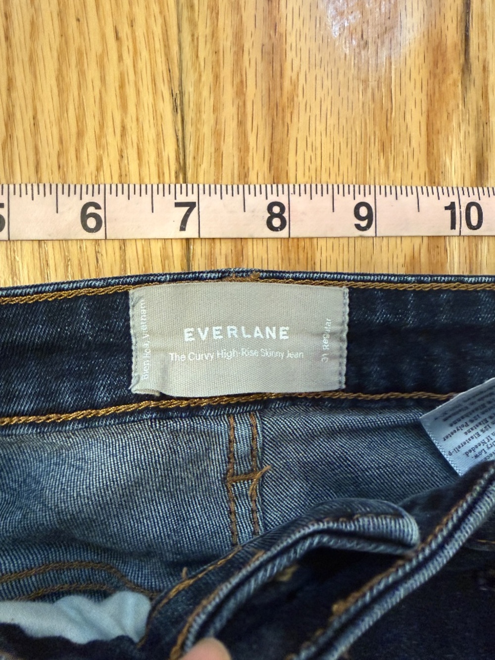 Everlane The Curvy High-Rise Skinny Jean - Picture 6 of 7